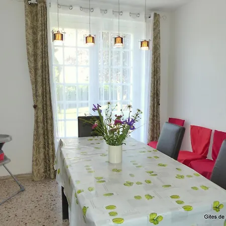 Grande Maison Contemporaine Avec Piscine Et Animaux Admis - Fr-1-489-134 Semesterbostad